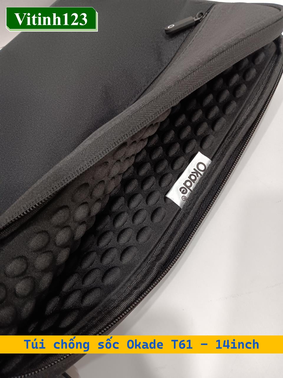 tui-chong-soc-okade-t61-14inch---Den-2025020114581417.jpeg